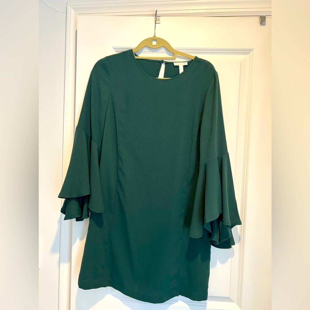 Green Leith Ruffle Sleeve Shift Dress